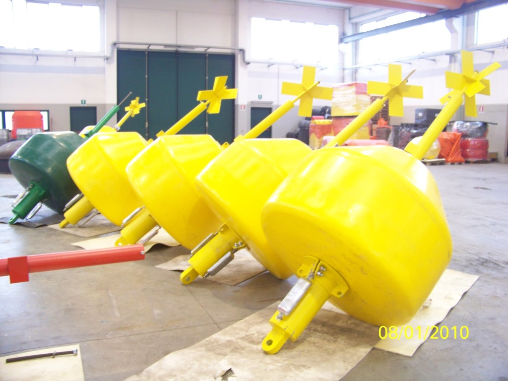 Light buoys for the Port of Dakar